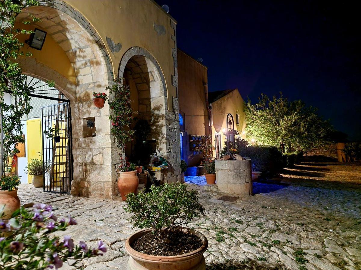 B&B Camemi - Antica Masseria Marina di Ragusa Exterior photo